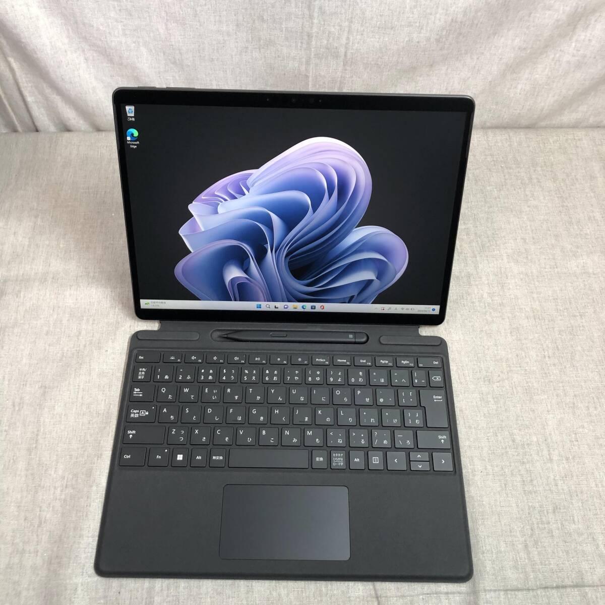 マイクロソフト Surface Pro 9 13インチ /Intel Core i7-1255U /16GB/256GB+Surface Pro スリム ペン２付き Signature キーボード の画像3