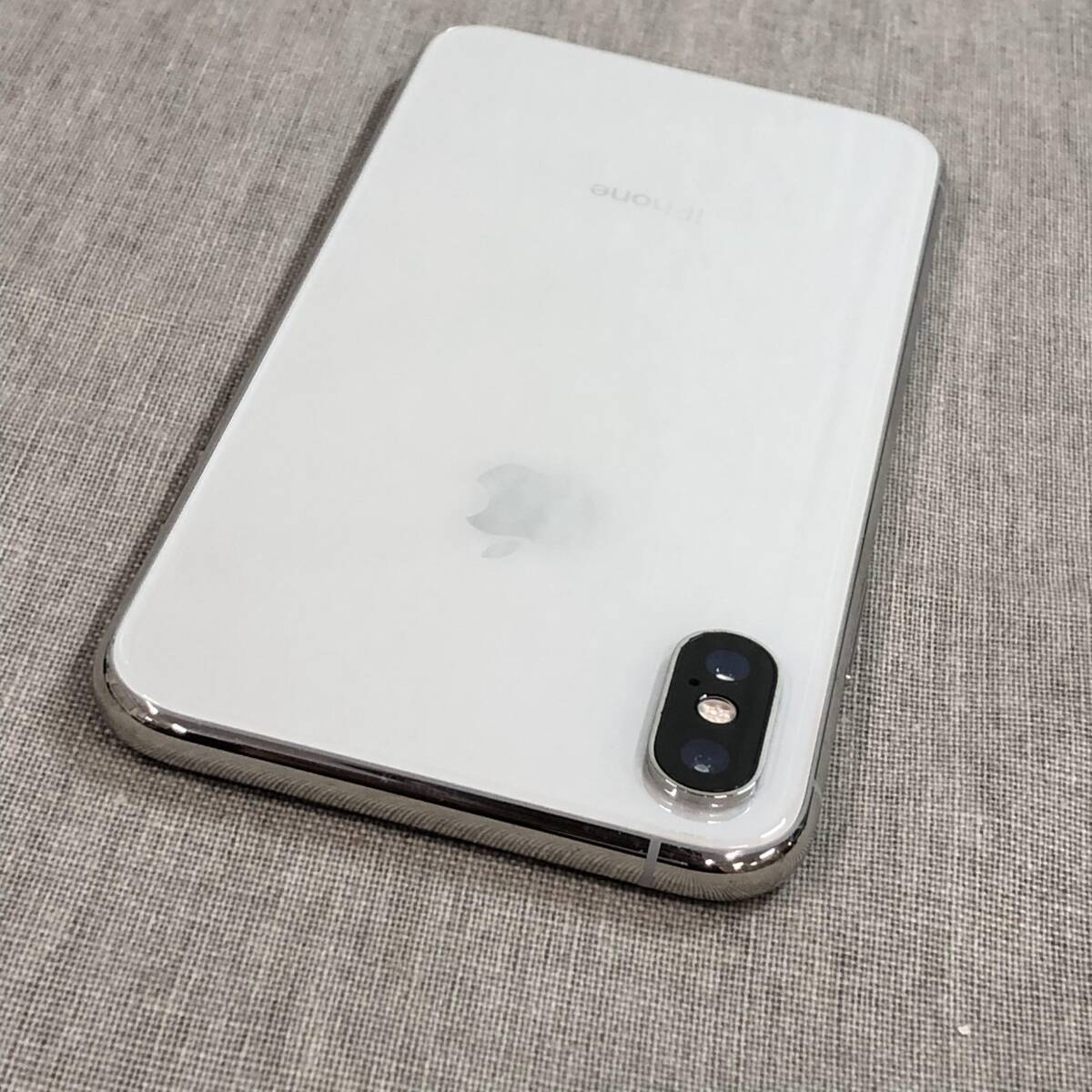 Apple iPhone XS 64GB シルバー SIMフリー [MTAX2J/A]の画像7