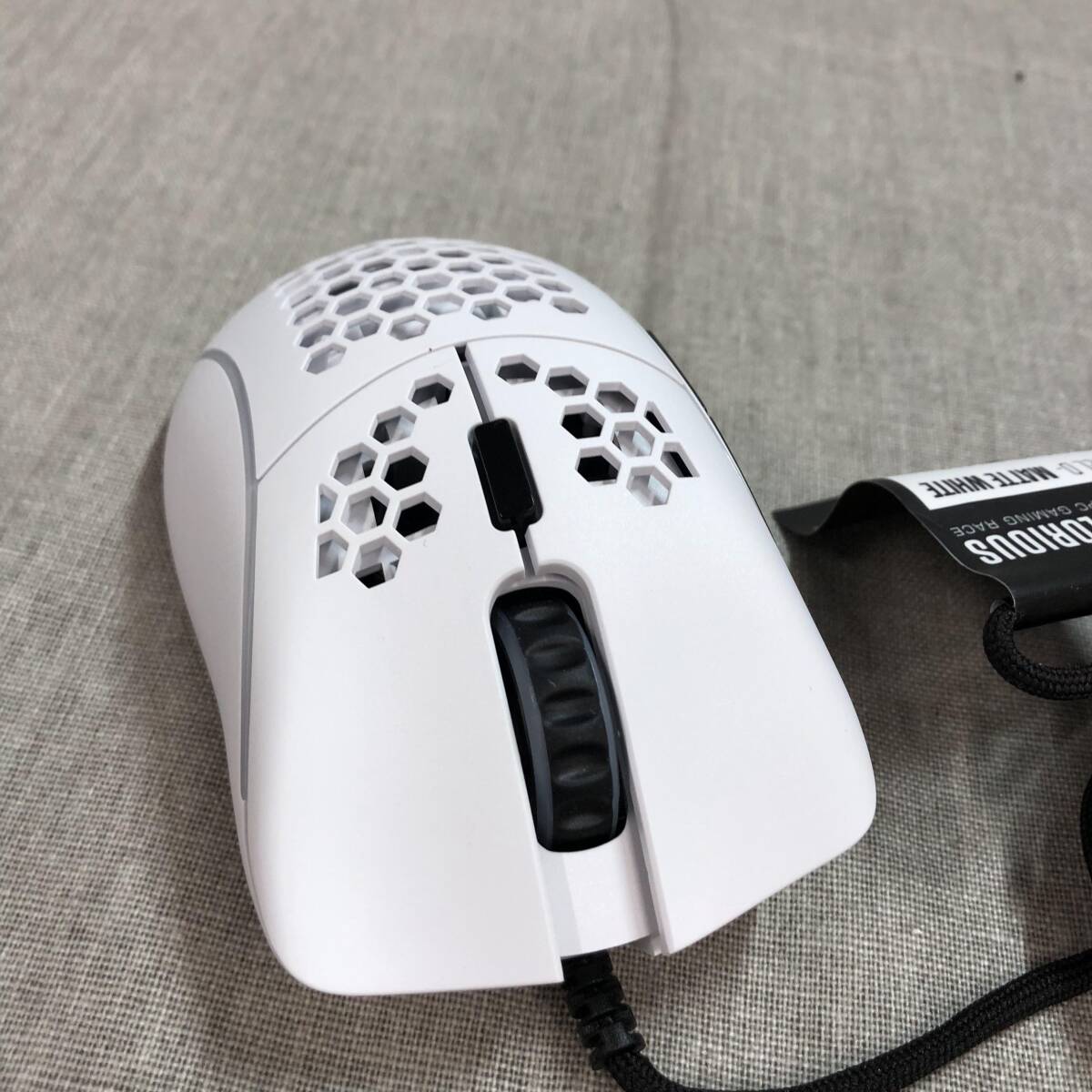 Glorious PC Gaming Race Gloria s model dge-ming mouse white mouse wire small size RGB shines GLO-MS-DM-MW