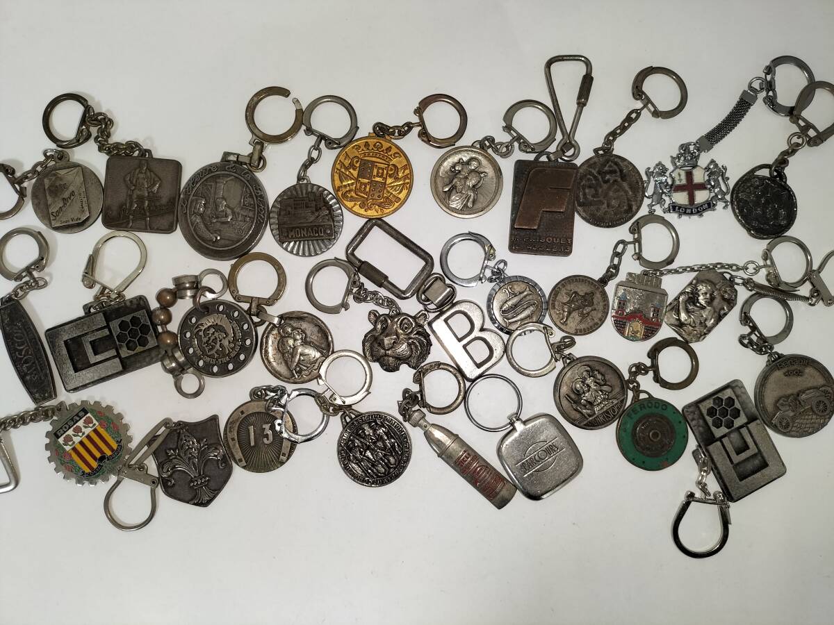 * metal key holder 30 piece * French France miscellaneous goods key holder set sale together Vintage advertisement Novelty -*B4-30-0427-5