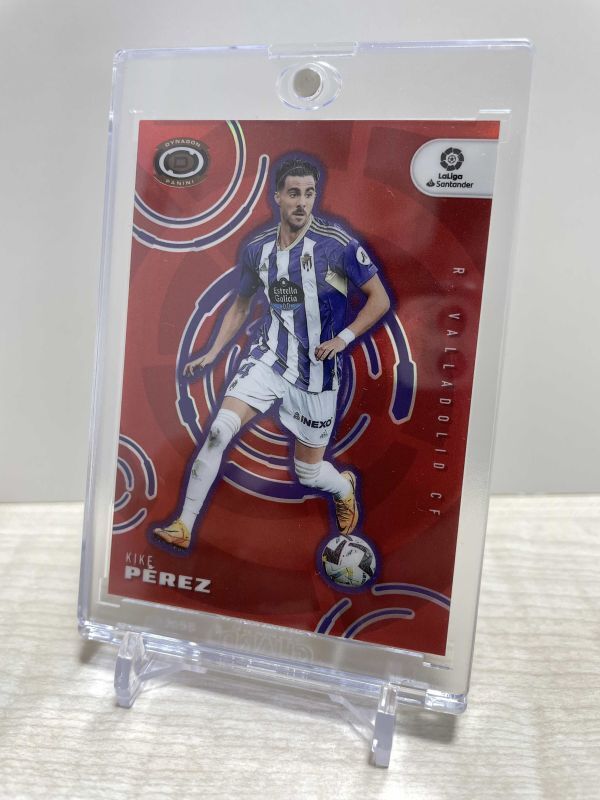 【99枚限定】Kike Perez（キケ・ペレス） 22-23 Panini Chronicles Soccerの画像1