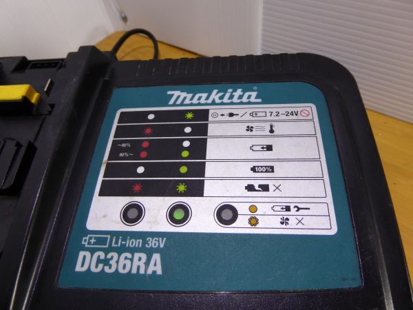 Makita/マキタ 充電器 DC36RA 110-120V 50-60Hz 430W 通電確認のみ 842Jの画像3
