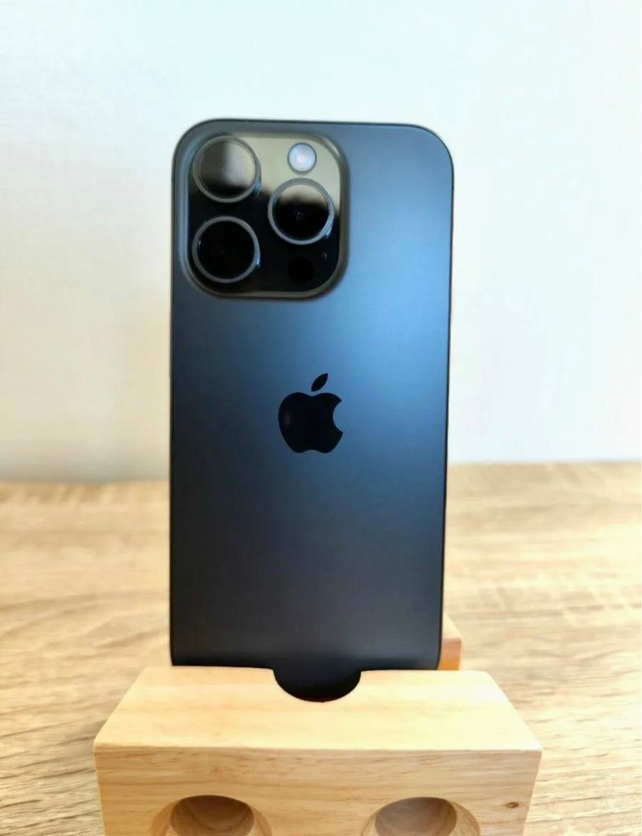 ジャンクiPhone15PRO 256GB 利用制限端末 充電回数30回未満 100 ジャンクiPhone15PRO 256GB 利用制限端末 充電回数30回未満 100