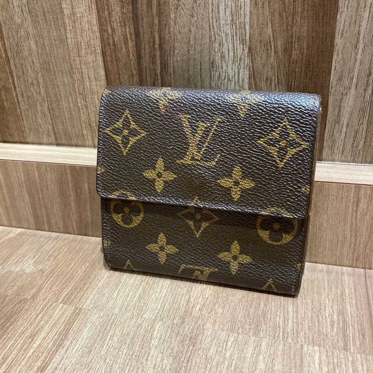 LOUIS VUITTON ルイヴィトン モノグラム 財布 三つ折り財布 アイテム 小物 レディース ポルトフォイユエリーズ