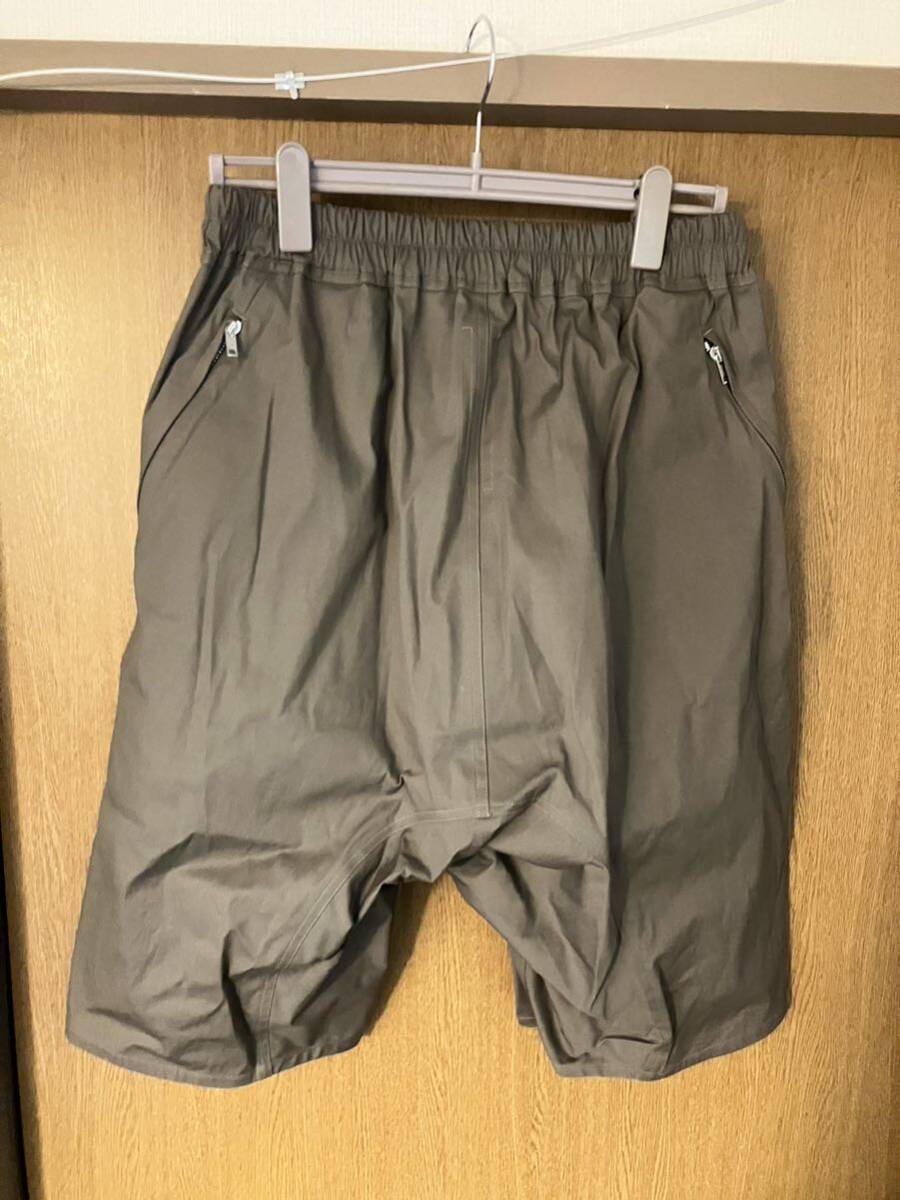 新品】RICK OWENS ショートパンツ バスケット グレー 50 Lサイズ 新品】RICK OWENS ショートパンツ バスケット グレー 50 Lサイズ