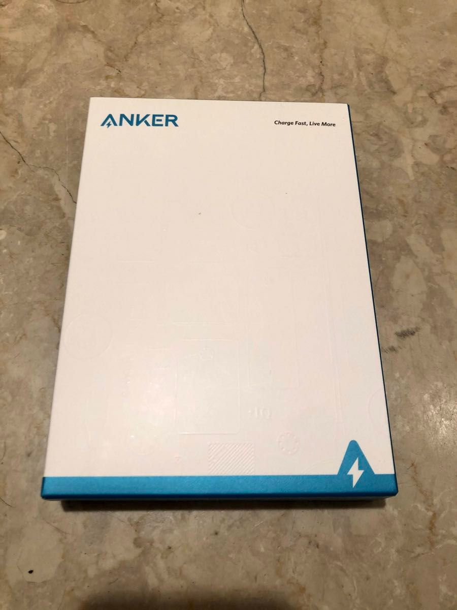 [大容量モバイルバッテリー]ANKER PowerCore essential 20000mA