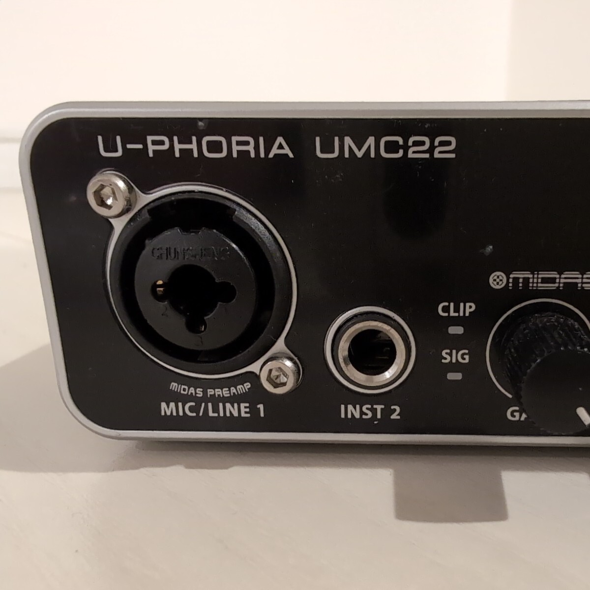 ベリンガー BEHRINGER UMC22 U-PHORIA オーディオインターフェース_画像3