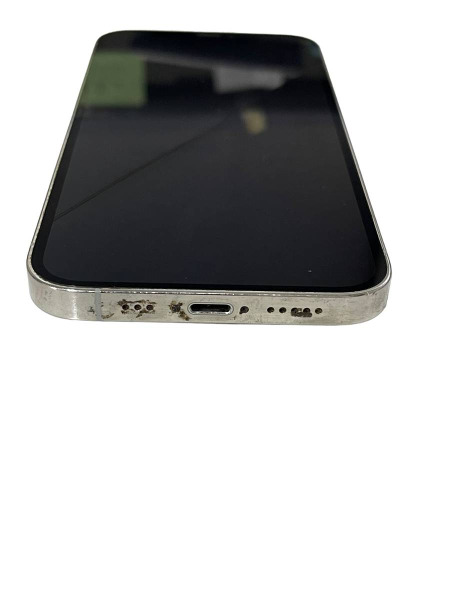 【中古品】初期化済 Apple iPhone12PRO MGM63J/A ホワイト 128GB SIMロック有 バッテリー: 86% ソフトバンク 判定: △ 画面割 L59401RLの画像7