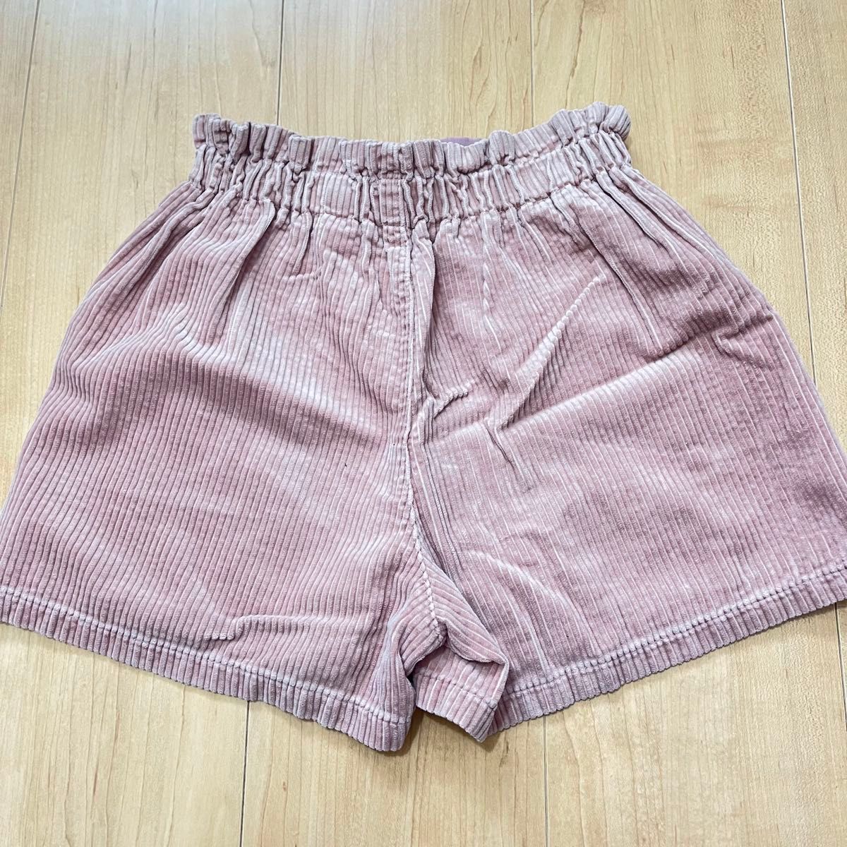 GU  130cm 女の子 ショートパンツ 半ズボン 子供服 コーデュロイ キッズ 子供　ピンク