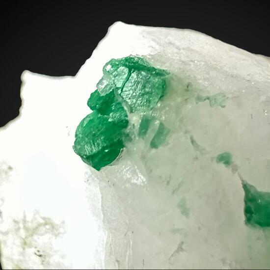 外国産鉱物標本 パキスタン産 エメラルド(緑柱石)の画像2