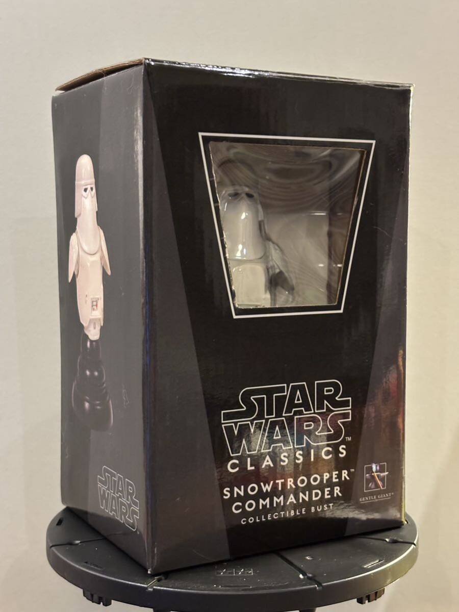 中古美品【ジェントルジャイアント スターウォーズ スノートルーパーコマンダー/ STARWARS CLASSICS / COLLECTIBLE BUST / GENTLE GIANT】の画像5