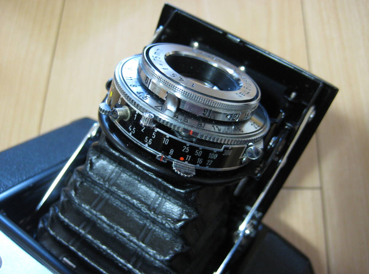 ★ZEISS / ツァイス・イコン・ ネッター / 6x6 蛇腹カメラ / Novar Anastigmat 75mm f4.5 取説＆ケース付き / 極上品!!★_画像6