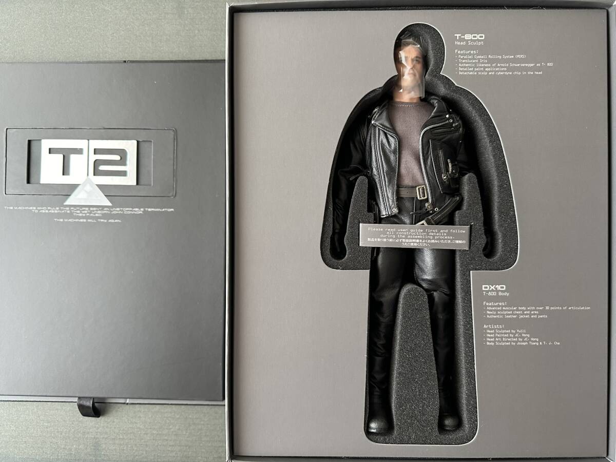 * HOT TOYS TERMINATOR 2 T-800 / hot игрушки Movie master-piece 1:6ta-mineita-2 T-800 { не использовался }