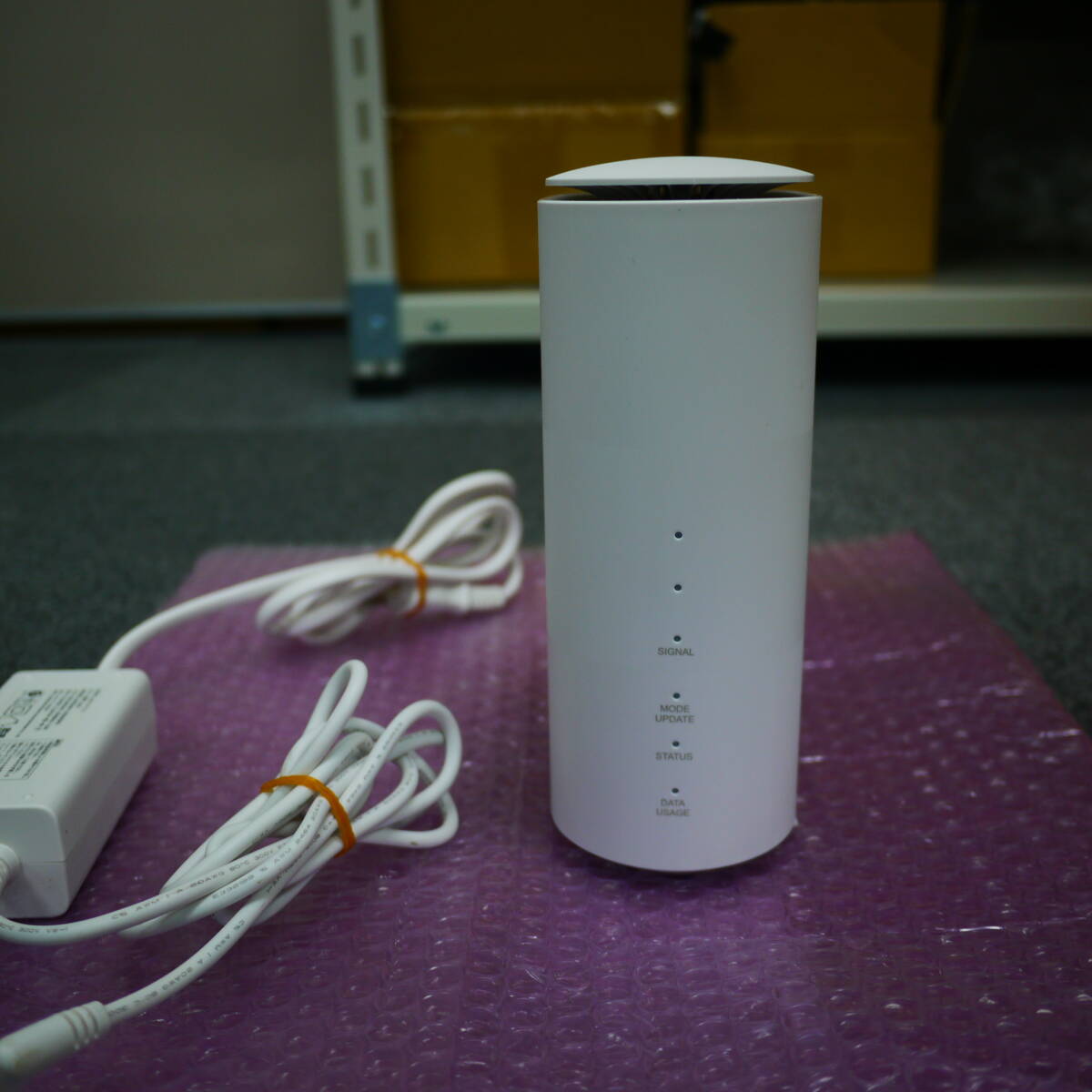 美品 Speed Wi-Fi HOME 5G L11 ホワイト ZTR01SWU 判定〇 送料無料の画像3