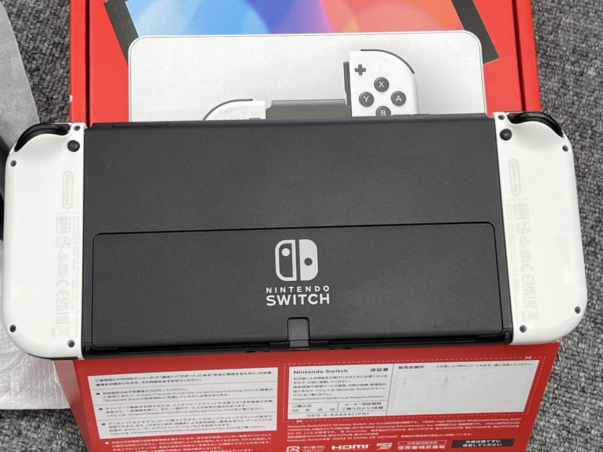 美品 ニンテンドースイッチ Nintendo Switch 有機ELモデル ホワイト HEG-S-KAAAA 動作確認済 の画像4