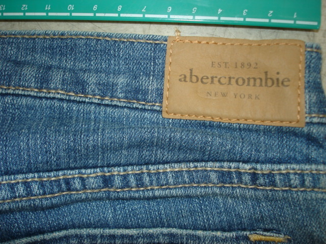 ★【逸品堂】★ レディース サイズ14 アバクロ ローライズタイト ブーツカット ジーパン パンツ ブルージーンズ abercrombie NEW YORK 珍品_画像3