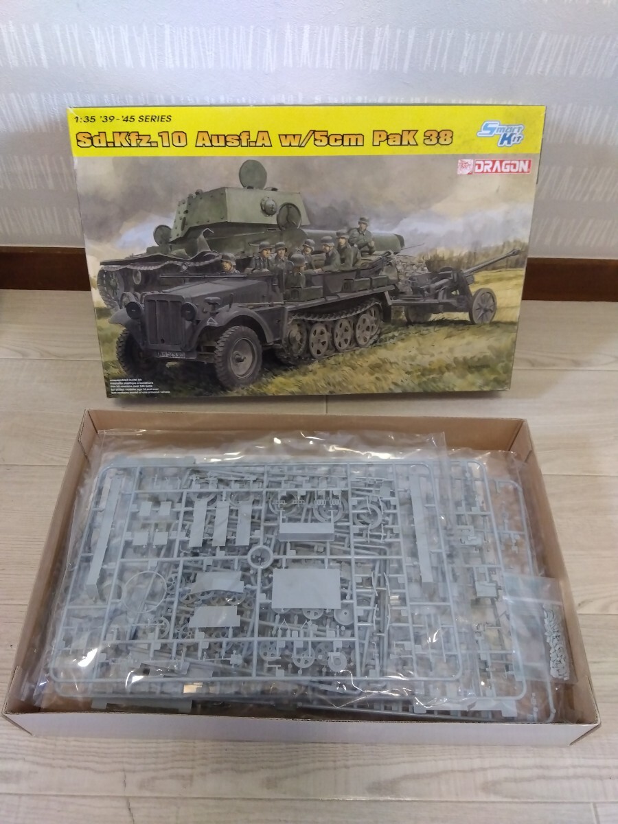 【F314】【未組立】 DRAGON 6732 WW2 ドイツ Sd.Kfz.10 Ausf.A w/5cm Pak38 1t ハーフトラック A型 1/35 ドラゴン マジックトラックの画像1