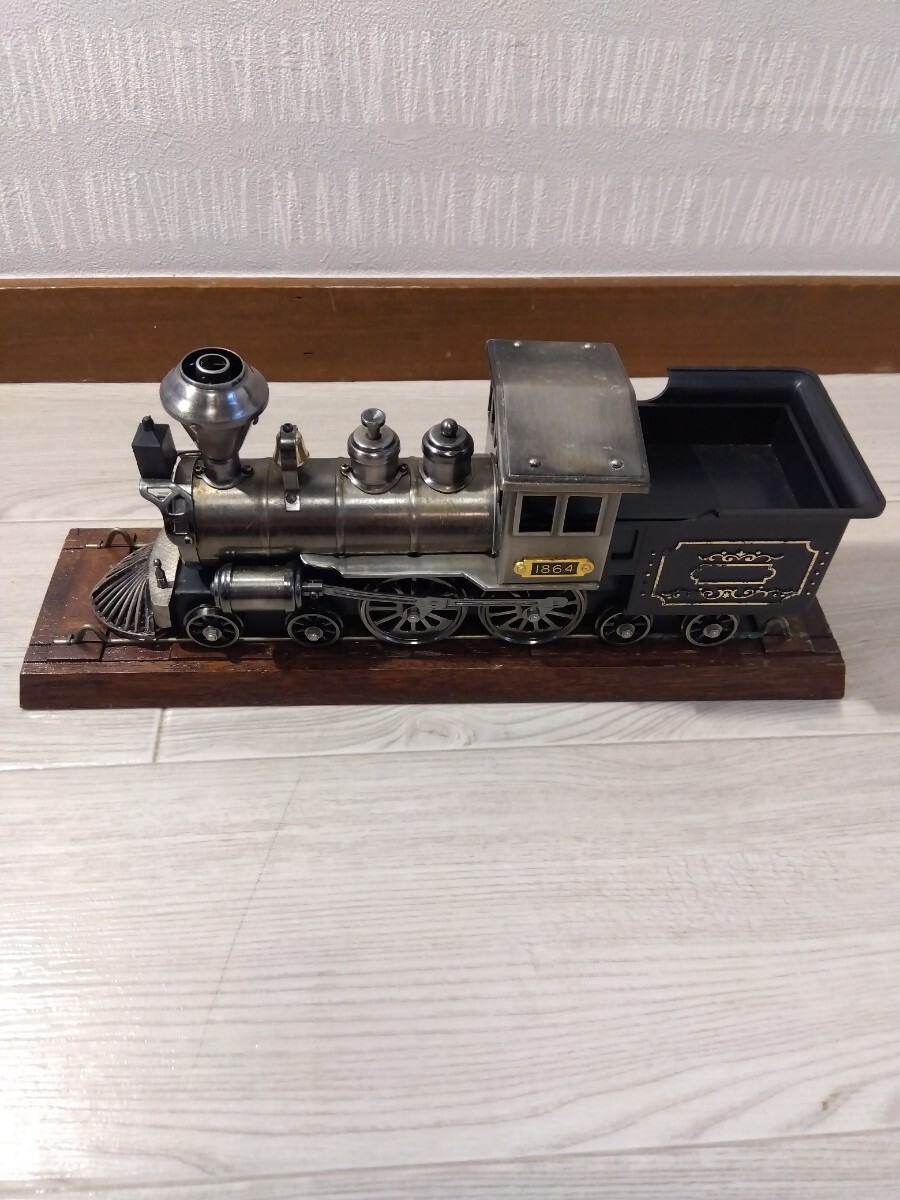 【F722】 SL 機関車型 卓上ライター 1864 鉄道模型 インテリア 雑貨 レトロ 蒸気機関車 喫煙グッズ_画像1
