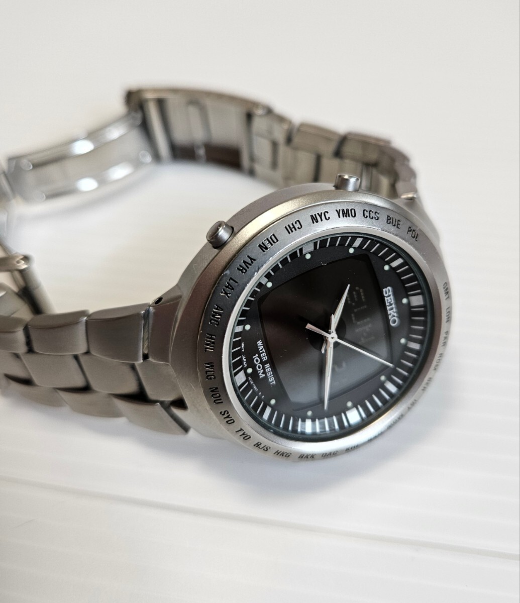 希少 SEIKO デジアナ ワールドタイム H022-6010 GMT デジタル 希少 SEIKO デジアナ ワールドタイム H022-6010 GMT デジタル