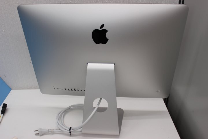 ○○アップル iMac A1418 21.5インチ 8GB 一体型デスクトップパソコン キーボードA1644/マウスA1657/外付けドライブA1379付き Apple PCの画像4