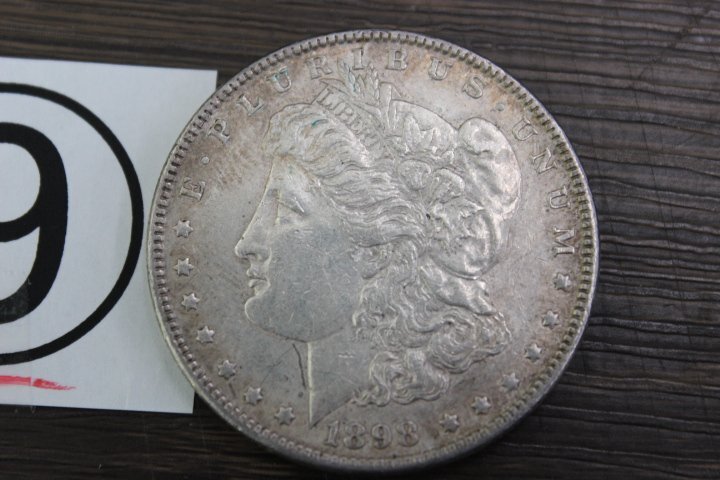 ○コイン(9）アメリカ モルガンダラー 1ドル銀貨 1898年 重量約26.7g 直径 約38mm　リバティコイン_画像2