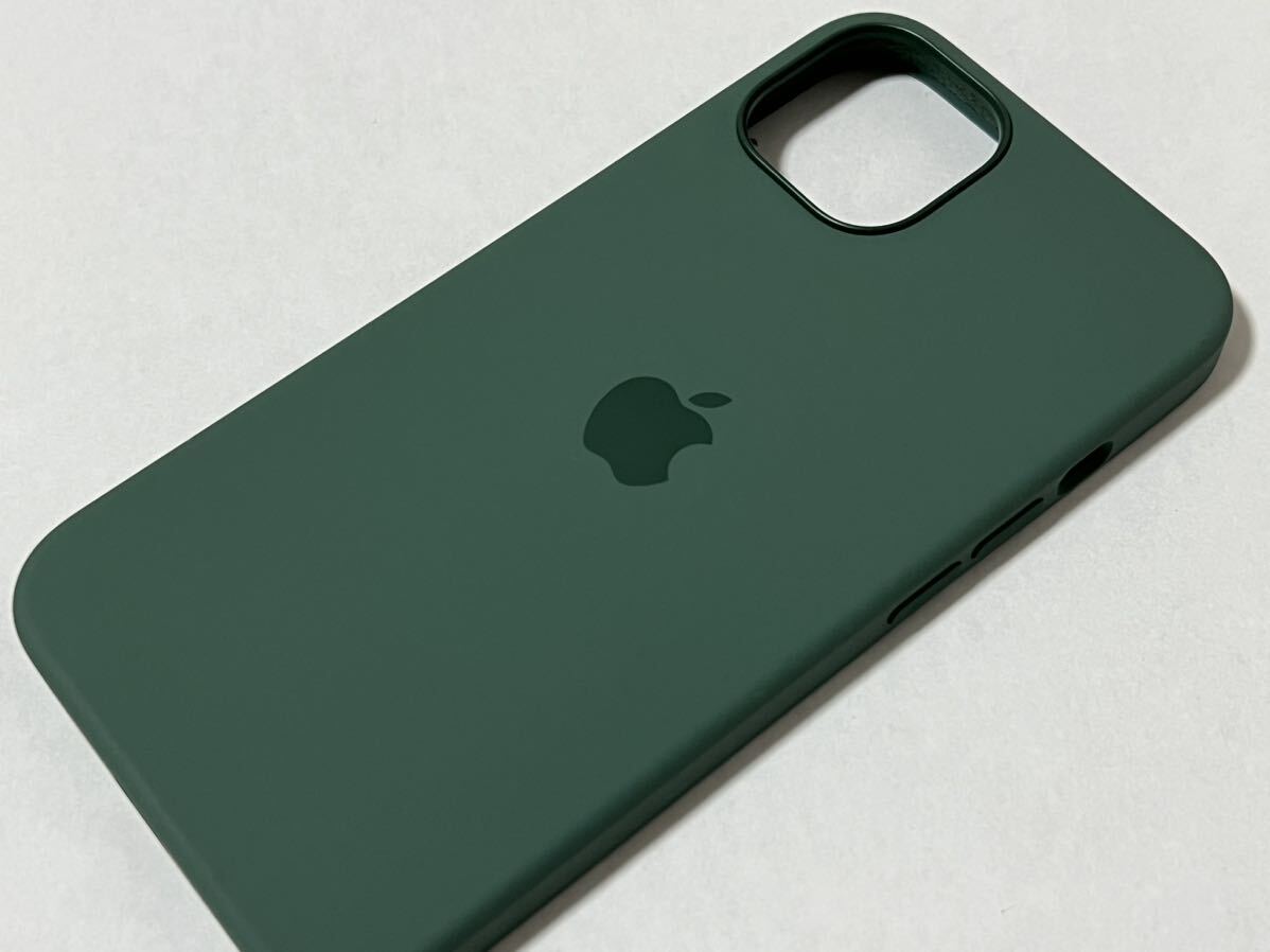 ◆新品◆Apple純正◆iPhone 13 シリコンケース（ユーカリ）の画像3