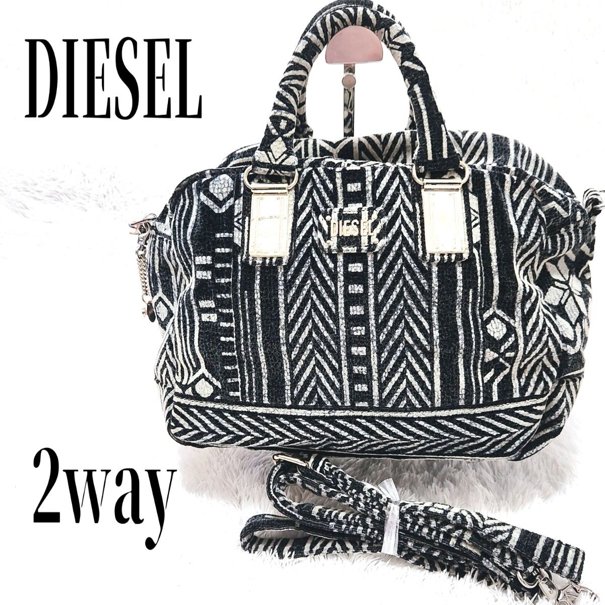 【DIESEL】ディーゼル　2WAY　ミニ　ボストン  バッグ 幾何学　ゼブラ