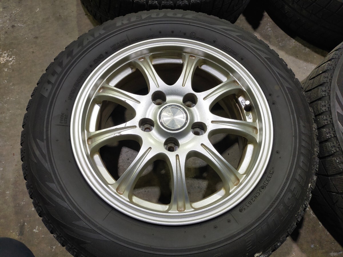 １スタ！売切！ 15インチ タイヤアルミホイール4本セット 195/65R15 156J セレナの画像2