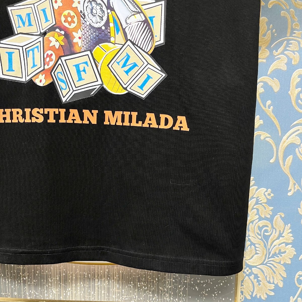 定価2万★christian milada・ミラノ発・半袖Tシャツ★コットン100% 上品 薄手 個性 吸汗速乾 モノグラム 日常 Bearbrick/ベアブリック 2XL_画像7