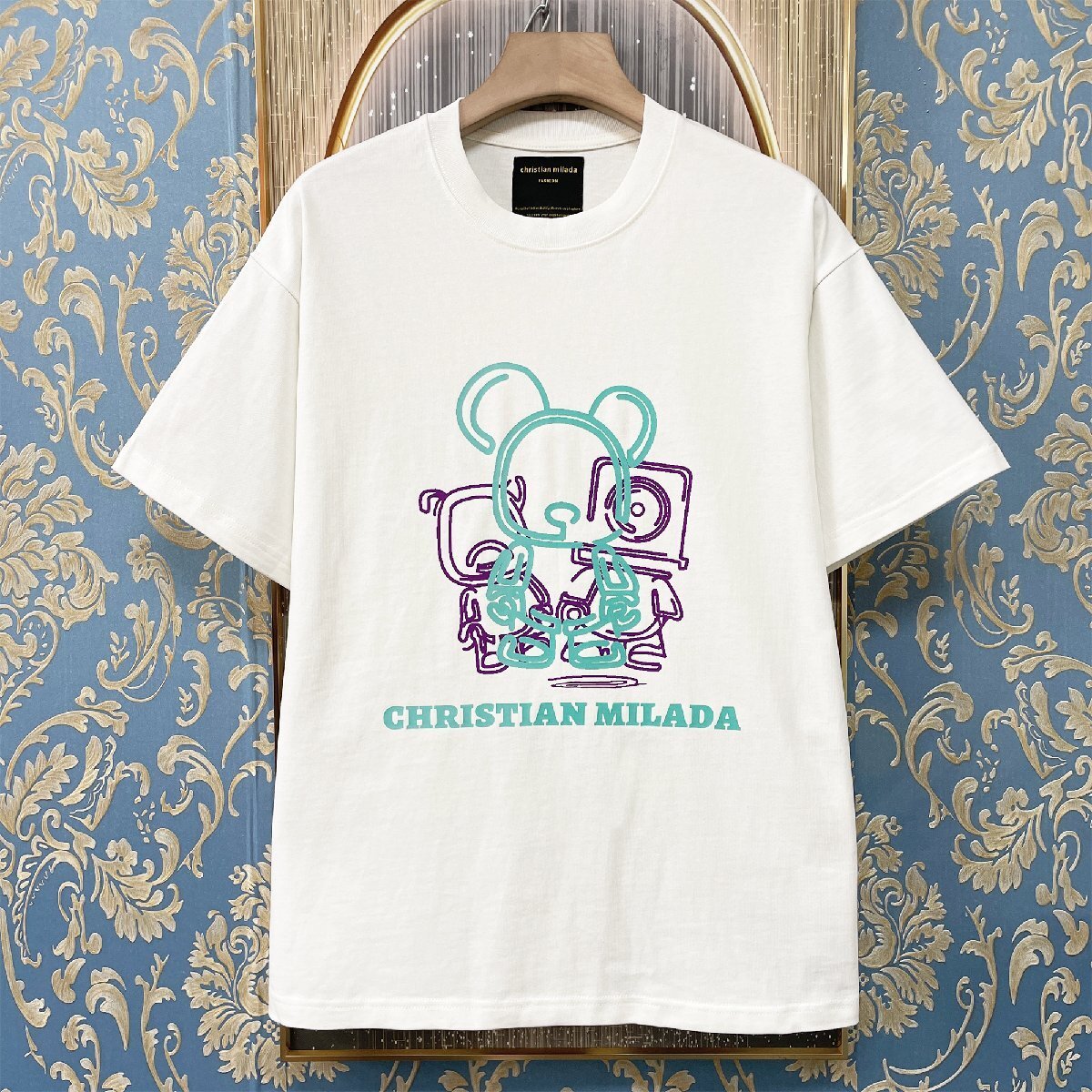 定価2万★christian milada・ミラノ発・半袖Tシャツ★綿100％ 薄手 個性 クマ・ロボット柄 カジュアル シンプル トップス L/48サイズ_画像1