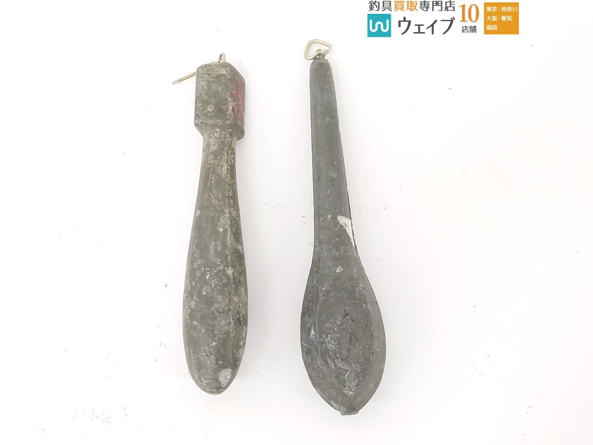  six rectangle fishing sinker trunk . fishing sinker etc. number number approximately 120~200 number gross weight approximately 11.3kg set ... fishing sinker .