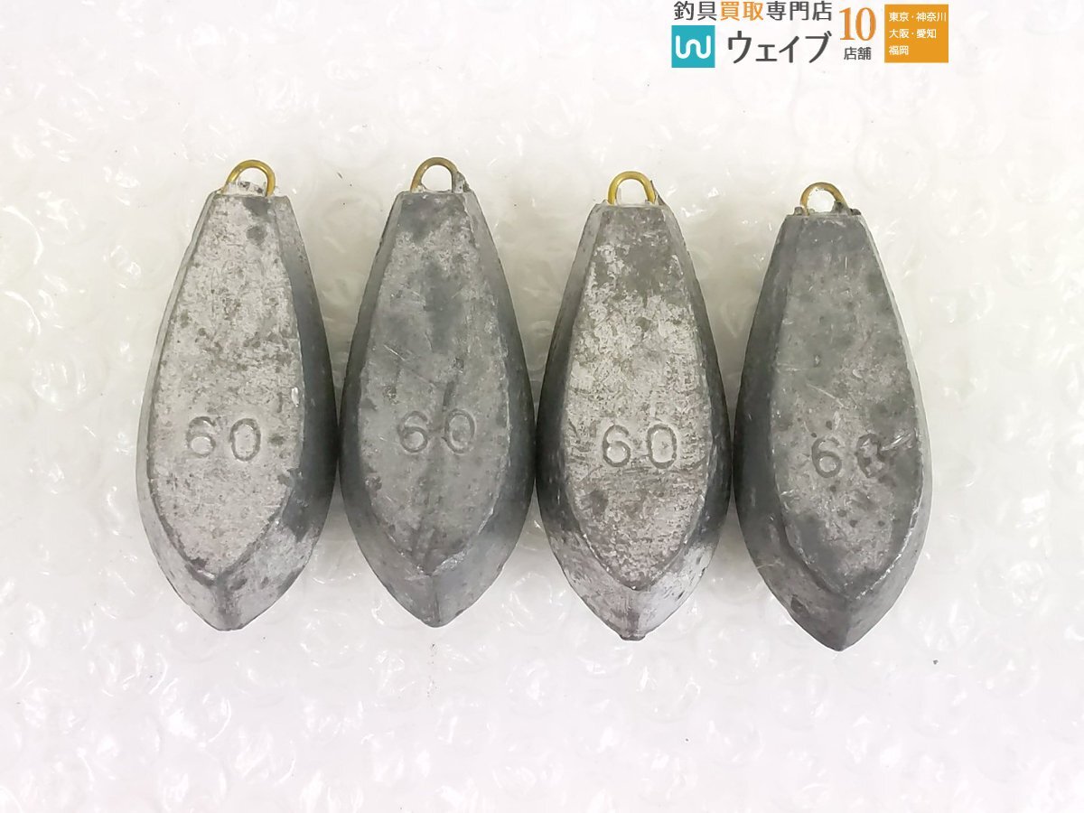  hexagon trunk . under fishing sinker etc. ....60 number ~80 number gross weight approximately 9.0kg
