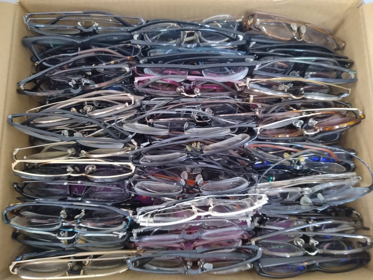 ■メガネ 眼鏡 大量 メーカー ブランド 色々 おまとめ 155本以上　　C_画像1