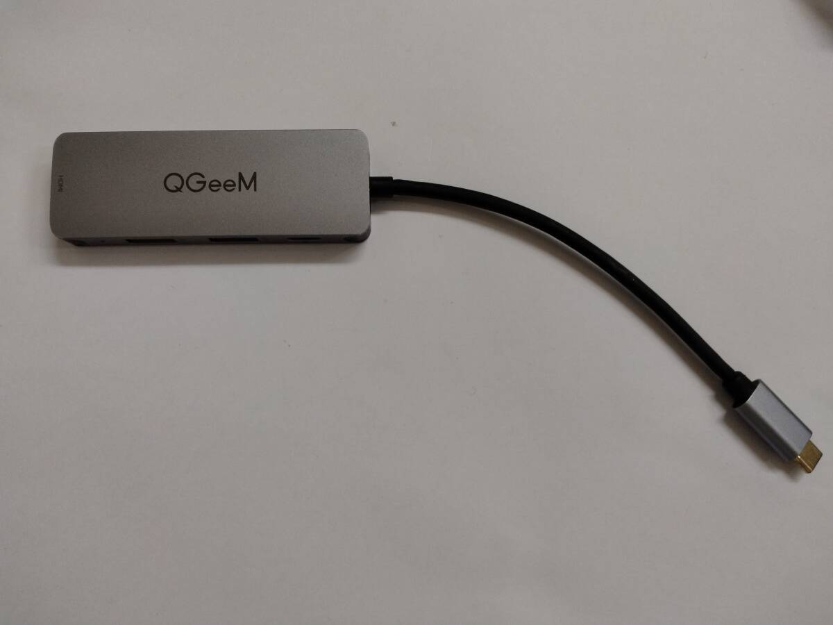 ■QGeeM 4-in-1 USB C Hub USBハブ C　_画像1