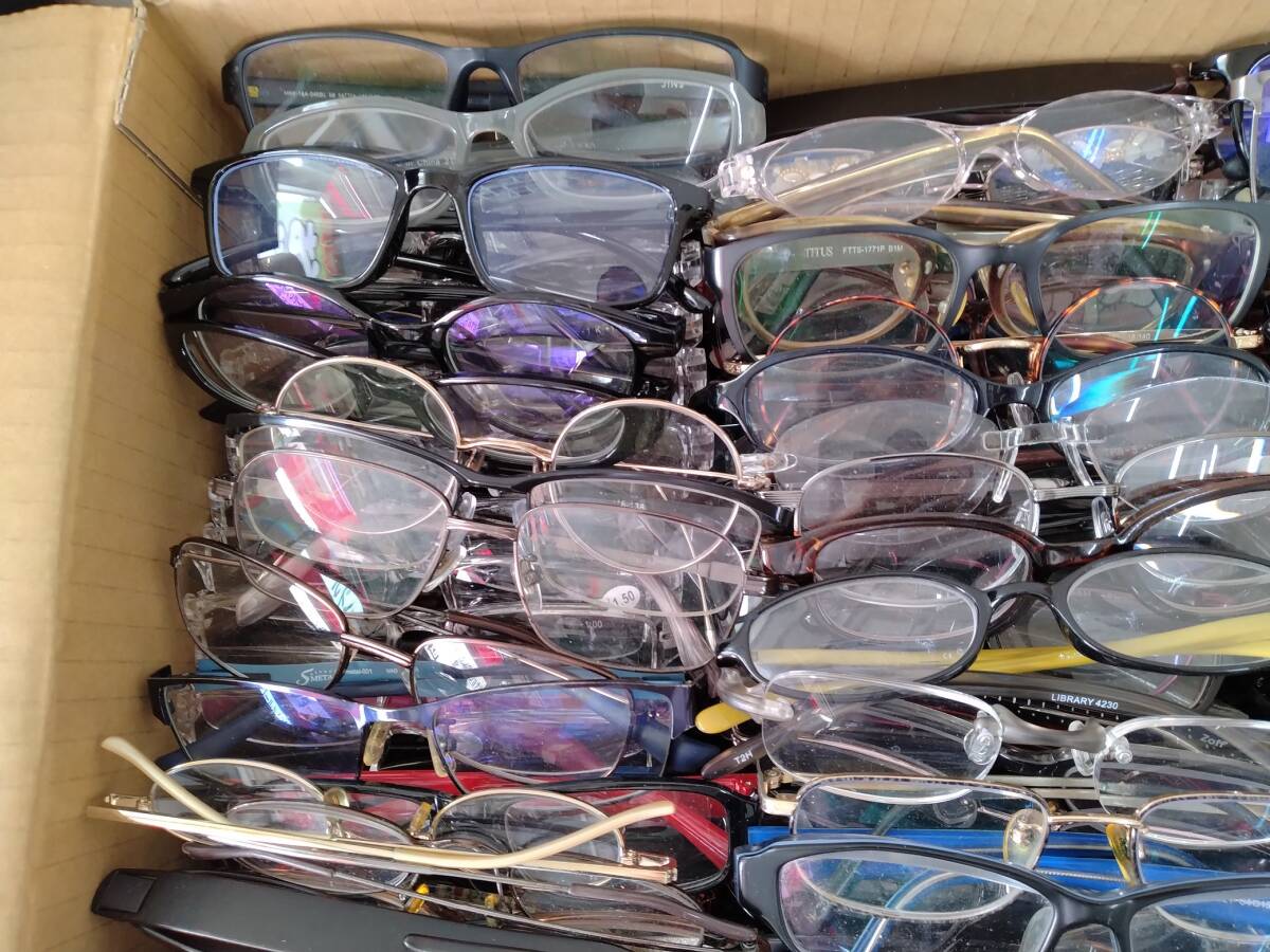 ■老眼鏡 大量 メーカー ブランド 色々 おまとめ 270本以上   ① Cの画像2
