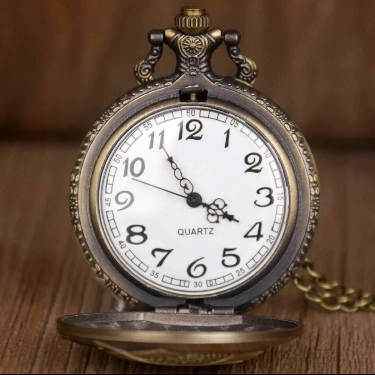 不思議の国のアリス 懐中時計 アンティーク ペンダント ネックレス　新品 クォーツ ヴィンテージ ルイス・キャロル　ロリータ