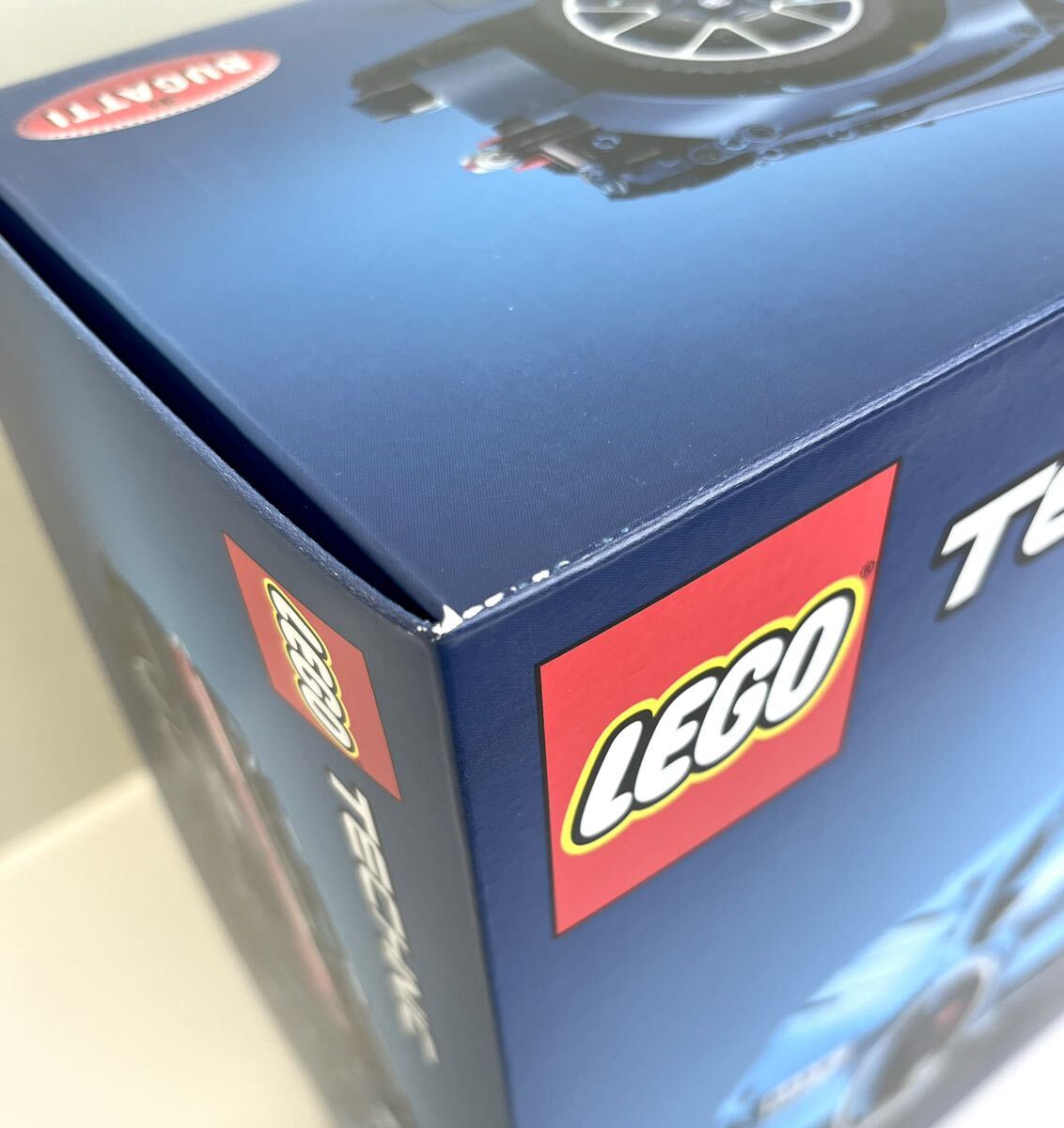 新品未開封 レゴ LEGO 42083 レゴ テクニック ブガッティ シロン