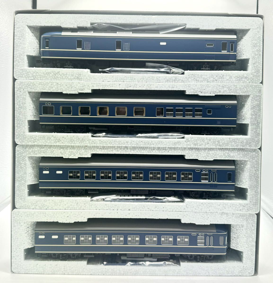 【新品未使用】KATO HO 3-504 20系特急形寝台客車 4両基本セット_画像2