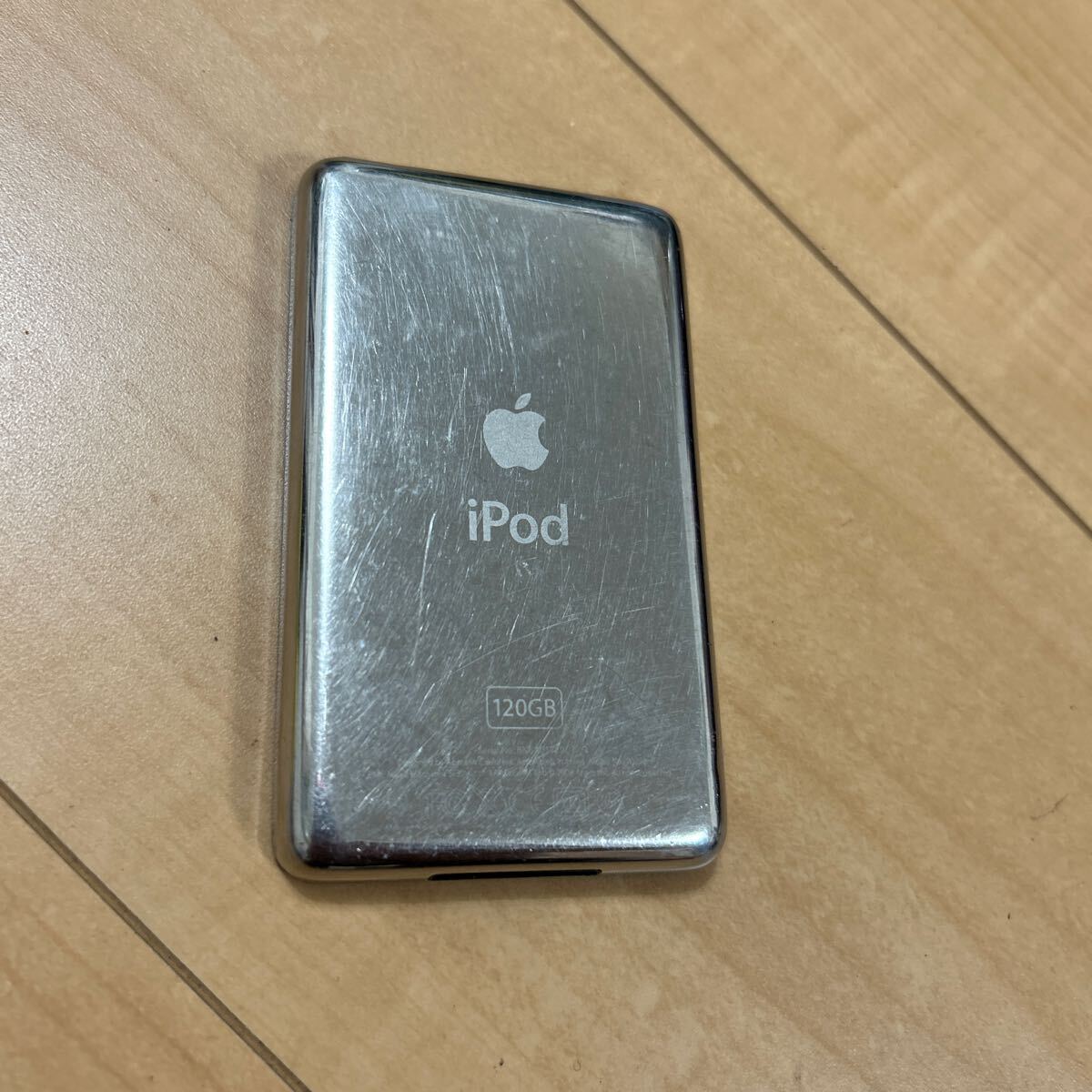 【中古】APPLE A1238 iPod classic 120GB。ジャンク品 _画像2