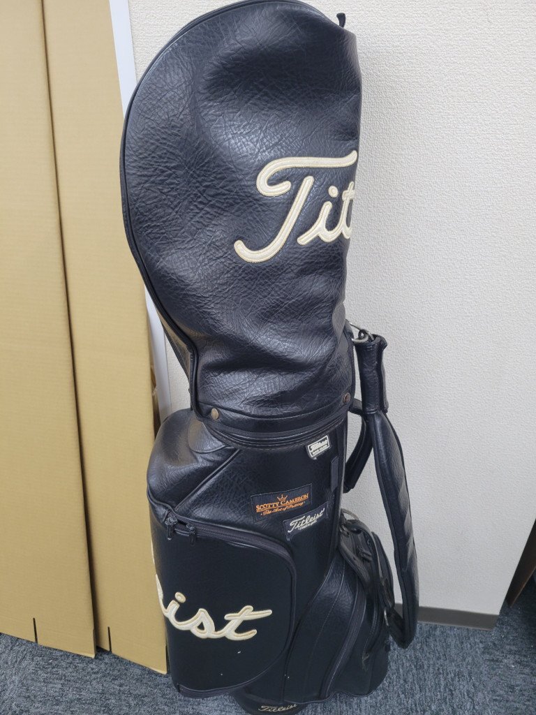 121663。Titleist タイトリスト スコッティキャメロン キャディバッグ ゴルフバッグ ブラック フード付き_画像1