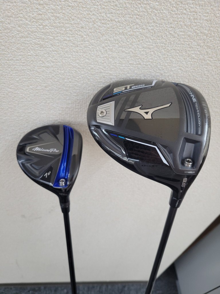 122431。MIZUNO ミズノ ST200 ドライバー 1W/9.5° ミズノプロ フェアウェイ 7W/21° 2本セット_画像1