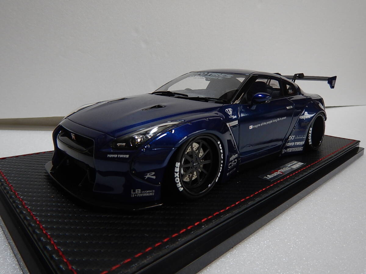 ignition model 1/18 LB-WORKS GT-R （R35）Blue Metallic 0690の画像3