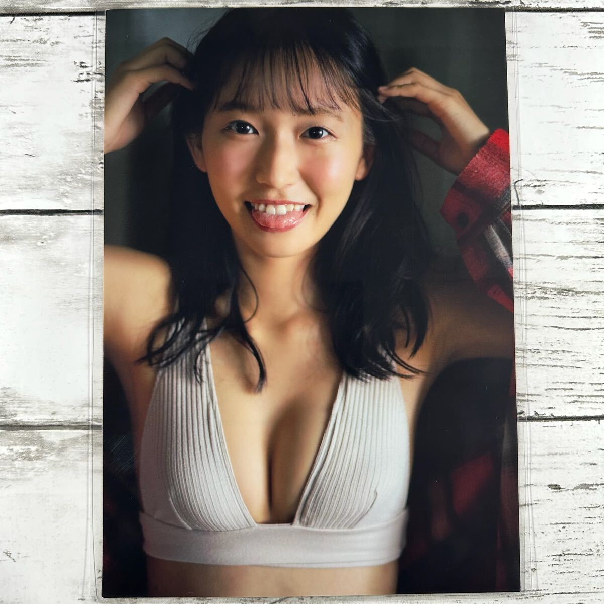 [ high quality laminate processing ][. rice field sound .] magazine scraps 6P B5 film swimsuit bikini model performer woman super 