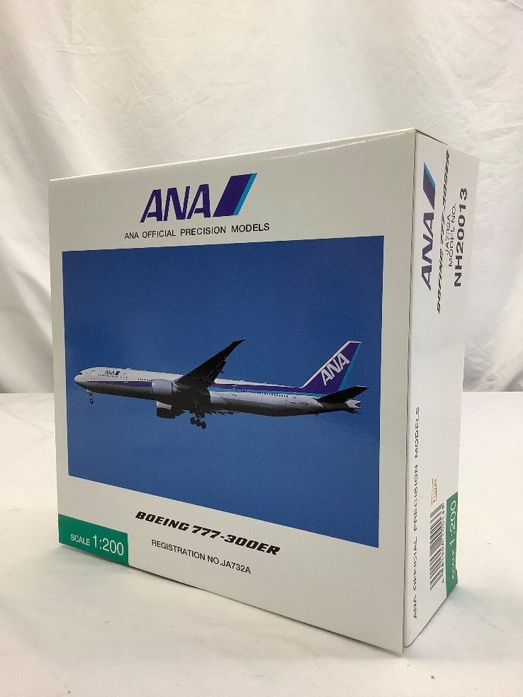 ANA 1:200/BOEING 777-300ER/JA732A/模型 NH20013 箱に汚れあり 中古品 ACBの画像1