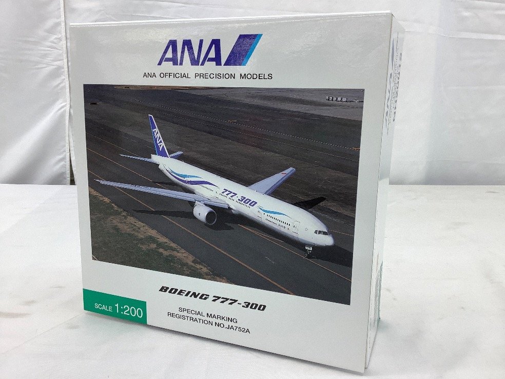 ANA 1:200/BOEING 777-300/JA752A/模型 NH20012 プレート歪み有/箱汚れ有 中古品 ACB