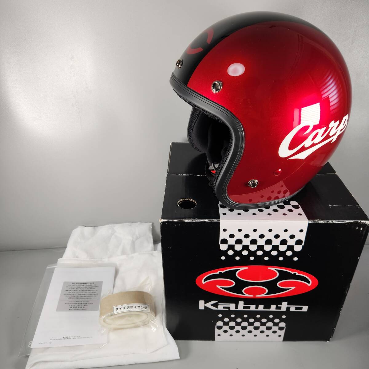 新品 広島カープ バイク用 ジェット ヘルメット OGK カブト サイズ 57-59cm タグ付きの画像1