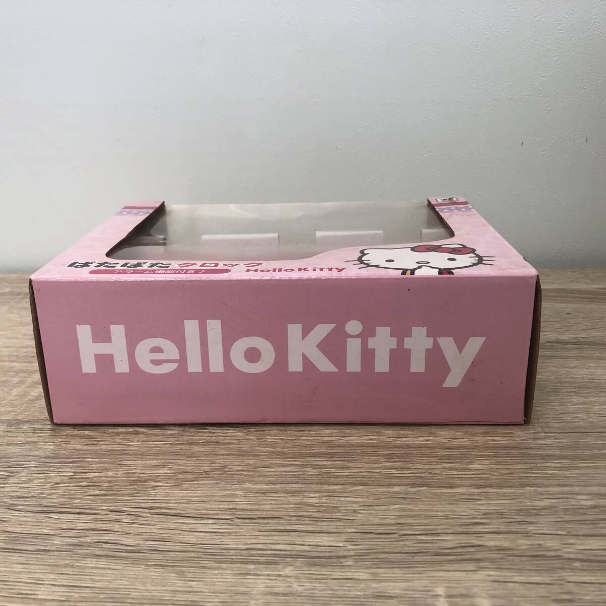 【500円スタート】Sanrio サンリオ Hello Kitty ハローキティ ぱたぱたクロック アラーム機能付き 置時計 カレンダー _画像6