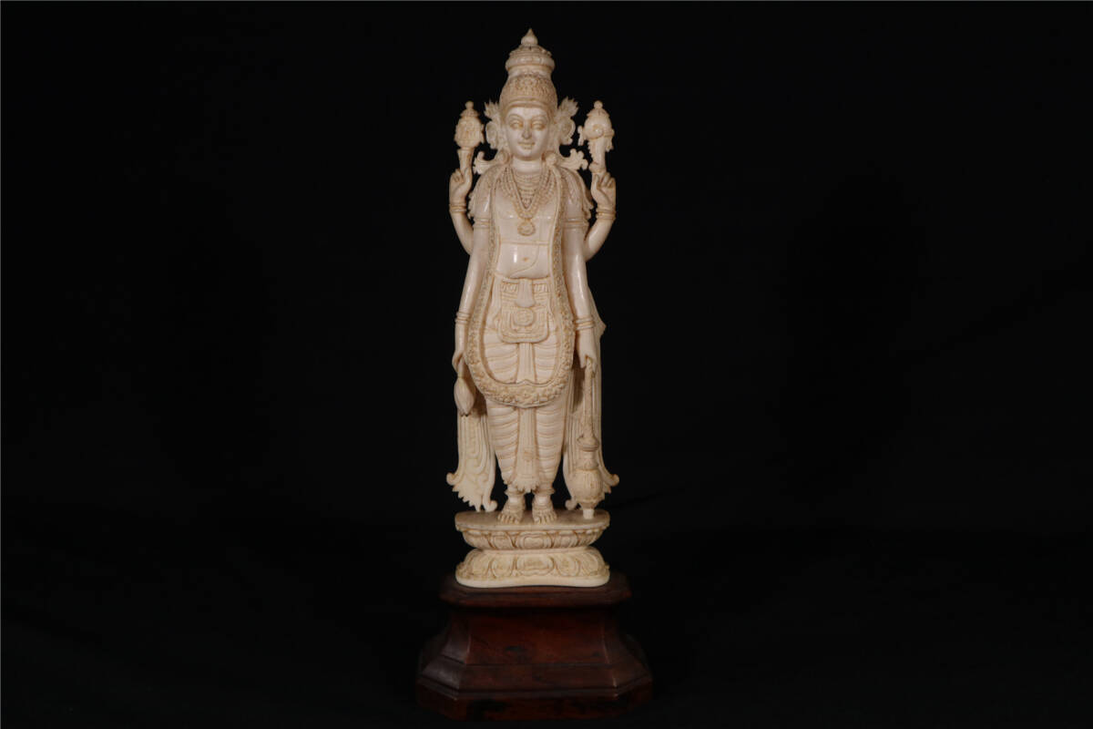 東洋彫刻 細密彫刻 人物 仏像 インドの神様 置物 天然 白材 /マンモス_画像1