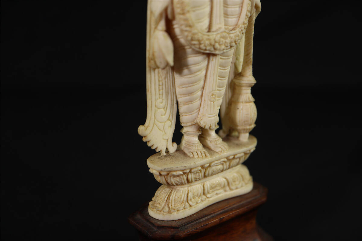 東洋彫刻 細密彫刻 人物 仏像 インドの神様 置物 天然 白材 /マンモス_画像7