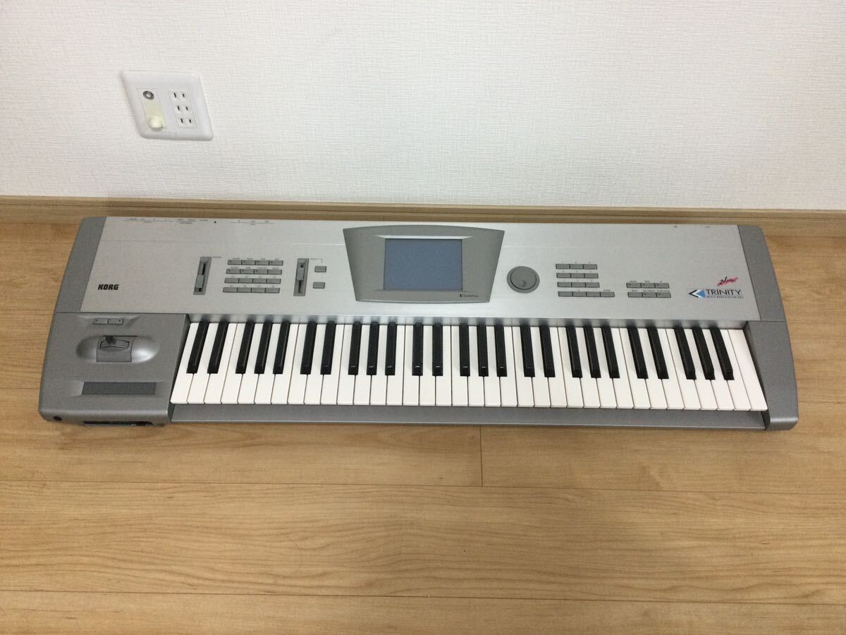 KORG コルグ キーボード TRINITY Plusシンセサイザー _画像2